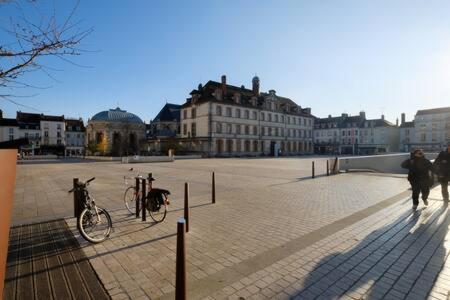 Le Petit France - Hyper Centre De Fontainebleau - Proche Insead 아파트 외부 사진